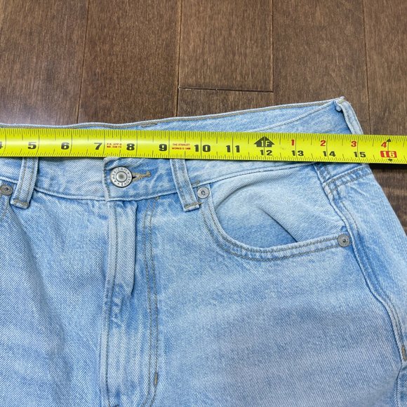 America Eagle Mom Jeans sz 6 - Picture 12 of 16